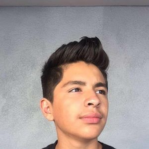 Meet your Posher, Elijah